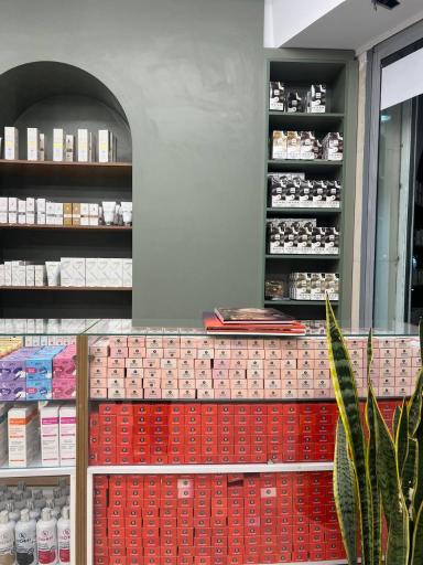 عکس داروخانه دکتر معصومه زمانی 