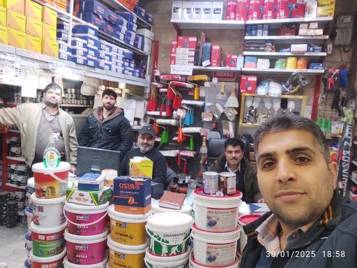 عکس رنگ و ابزار برادران نوعی