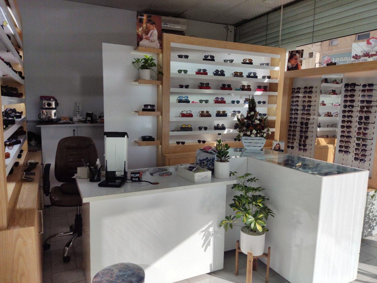 عکس خانه عینک