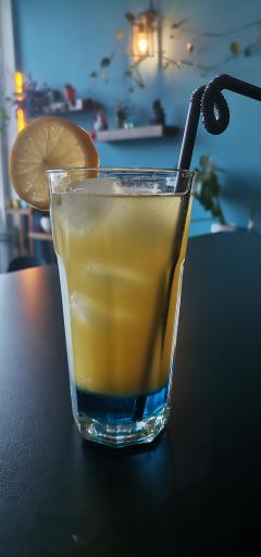 عکس کافه فرندز