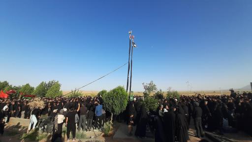 عکس آرامستان و گلزار شهدای خرم‌آباد