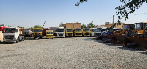 عکس نمایشگاه ولی پور