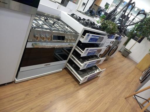 عکس فروشگاه اسنوا (شعبه مارلیک)