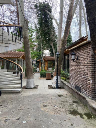 عکس رستوران آبشار