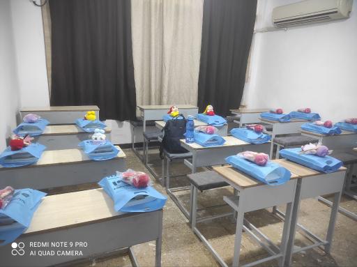 دبیرستان دخترانه غیردولتی آفاق