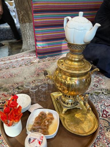 عکس رستوران آبشار
