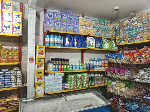 عکس فروشگاه مواد غذایی شیردل