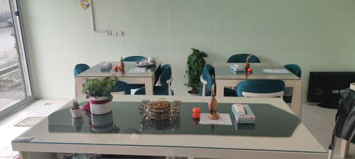 عکس کافه صبحانه مامان