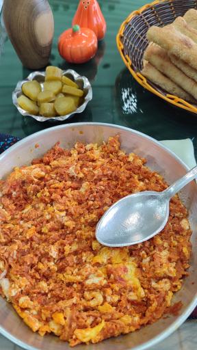 عکس کافه صبحانه مامان