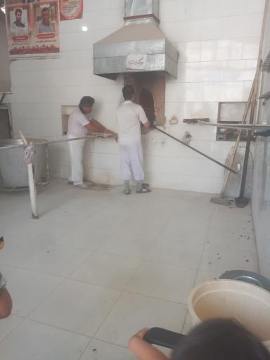 عکس نانوایی سنگک  شهدای مدافع حرم