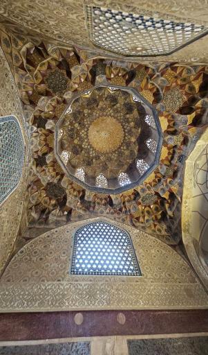 مسجد گنجعلی خان