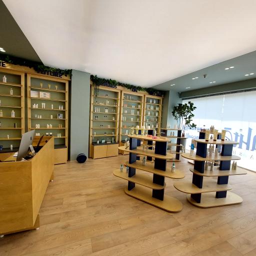 عکس فروشگاه محصولات پوست و مو مهتا