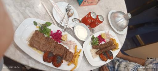 عکس رستوران ملل