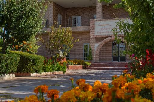 عکس شرکت صنایع شیمی ساختمان آبادگران