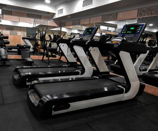 عکس مجموعه ورزشی اطلس