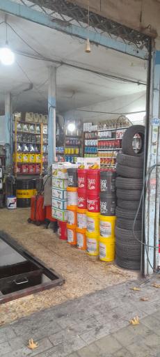 عکس تعویض روغن محمدحسن اصارلو