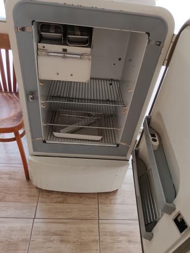 عکس موزه شهر سبزوار