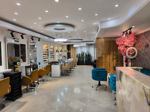 عکس سالن زیبایی نیلسان