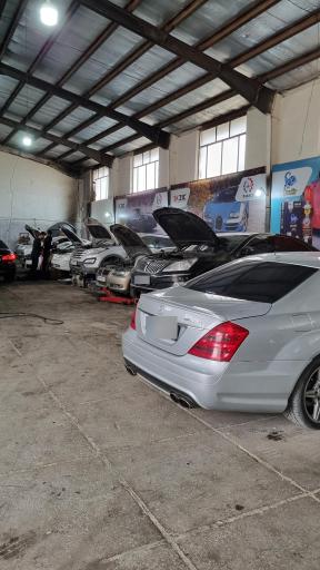 عکس تعمیرگاه بنز و بی ام و  بابایی