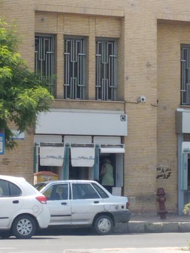 عکس بانک تجارت