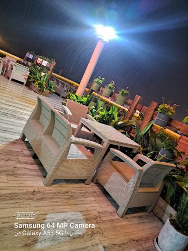 عکس کافه رستوران لمو