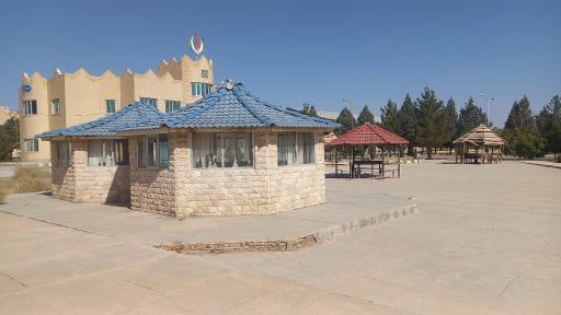 عکس دانشگاه آزاد اسلامی آباده
