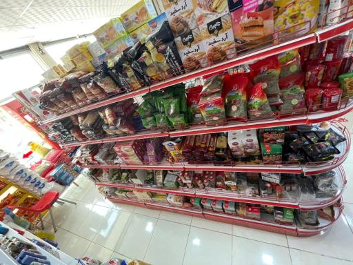 عکس فروشگاه موادغذایی هادی زاده 