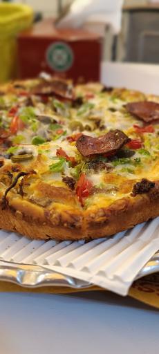 عکس پیتزا پیتزا پارسیان