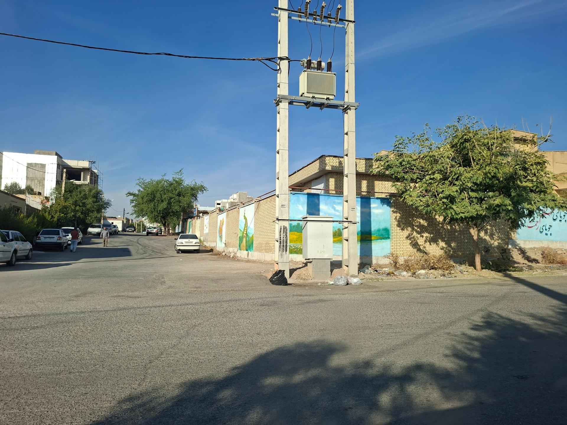 عکس دبیرستان دخترانه ستاره