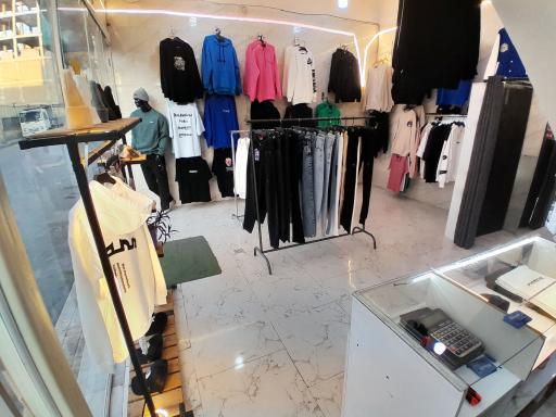 عکس پوشاک شارک