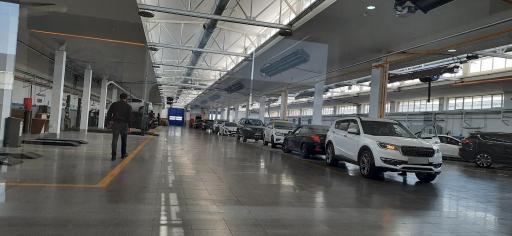 عکس تعمیرگاه مرکزی گروه بهمن