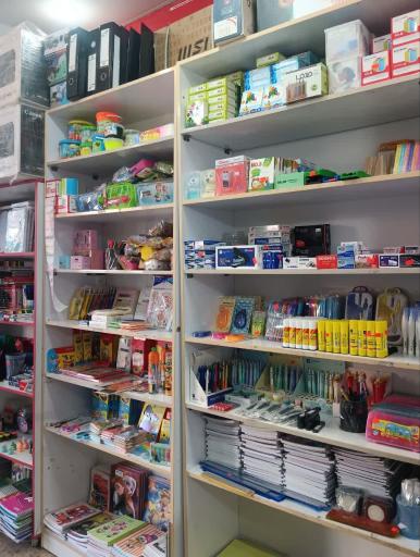 عکس کامپیوتر و کافی نت بوریا