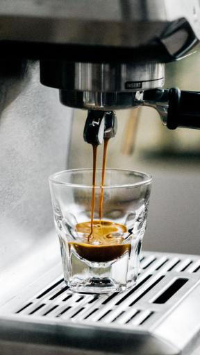 عکس کافه مهربان