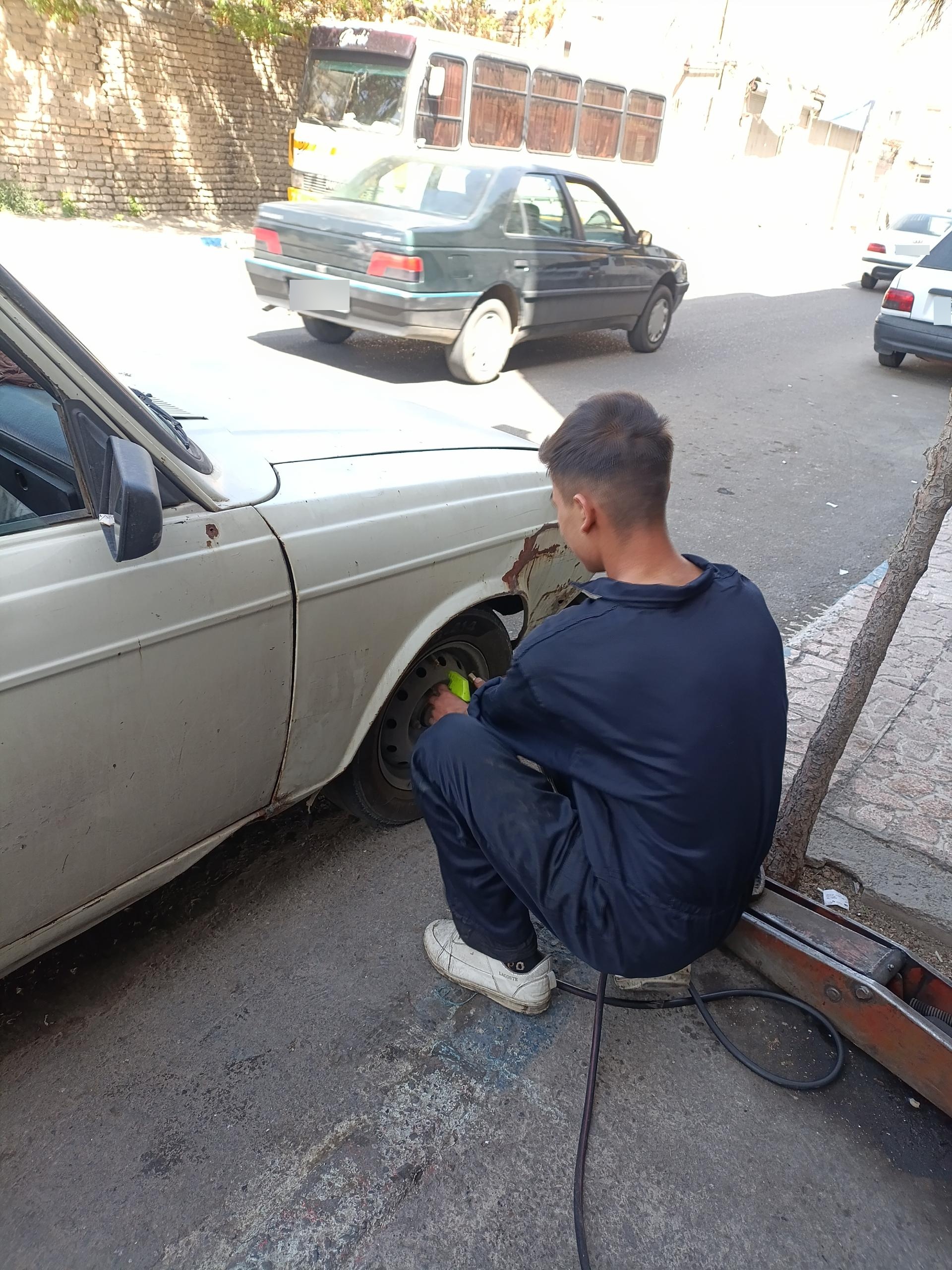 عکس تعویض روغنی پاسارگاد