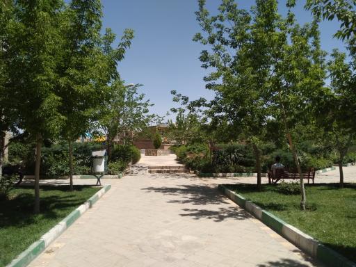 عکس بوستان گلچین