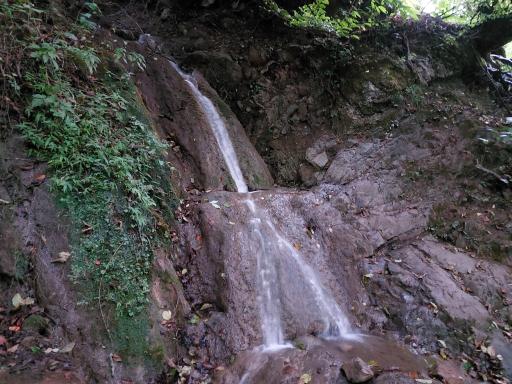 عکس آبشار چسلی