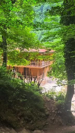 عکس آبشار چسلی
