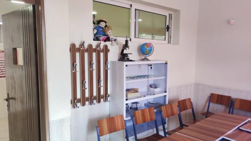 عکس دبستان دخترانه حاجیه خانم حبیبه یدنگ زواره