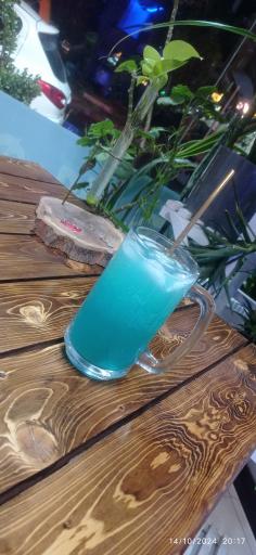 عکس کافی شاپ خوشی