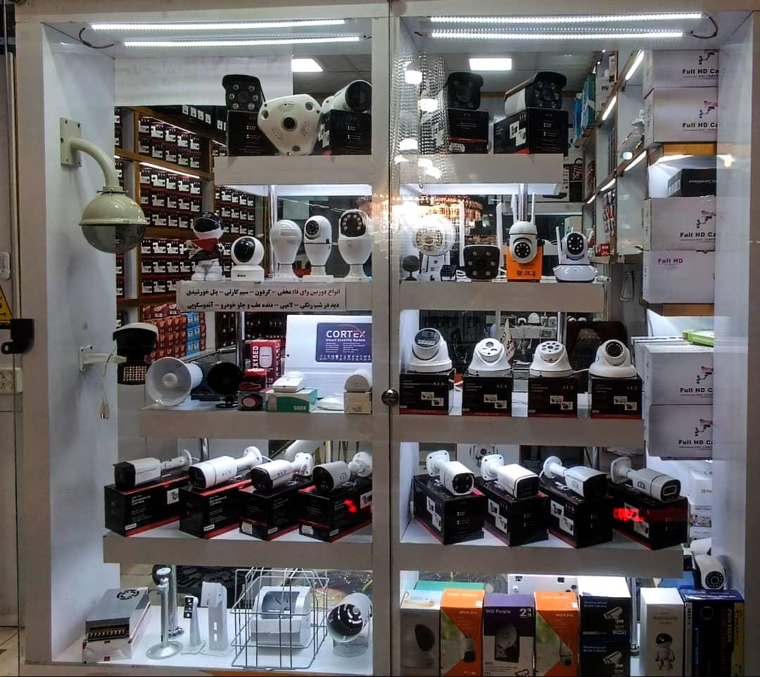 عکس ایمن پدید