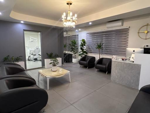 دکتر پرستو نسترین