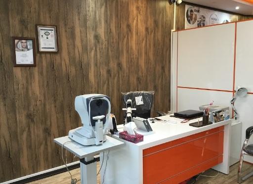 عکس اپتومتریست طلوع دکتر پانته آ یادگاری 