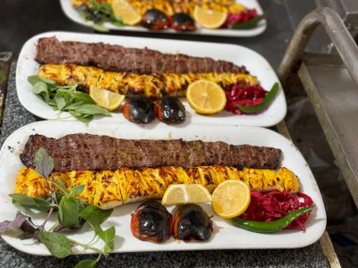 عکس رستوران و کافی شاپ زیتون