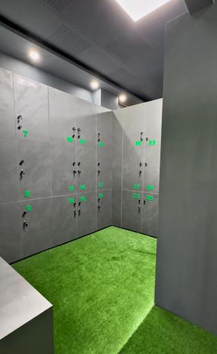 عکس باشگاه ورزشی هوتن 