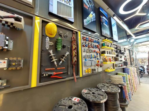 عکس تابان الکتریک (سیم و کابل ،البرز لینکو،رله فیندر،افشارنژاد)