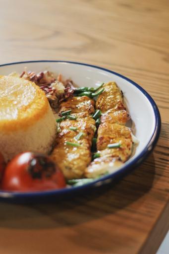 عکس غذاخوری باهم (بی‌سان سابق)