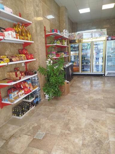 عکس سوپرمارکت و پروتئینی حسین زاده