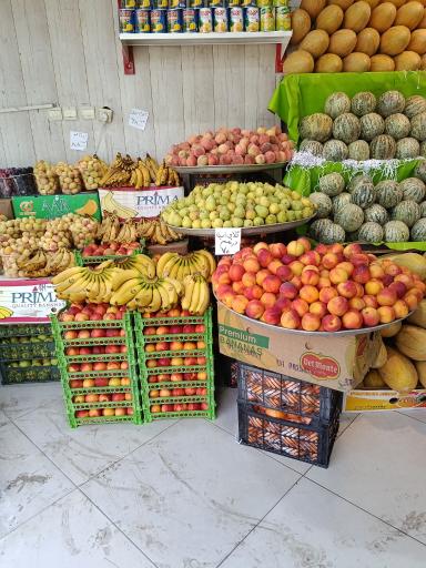 عکس میوه فروشی متین