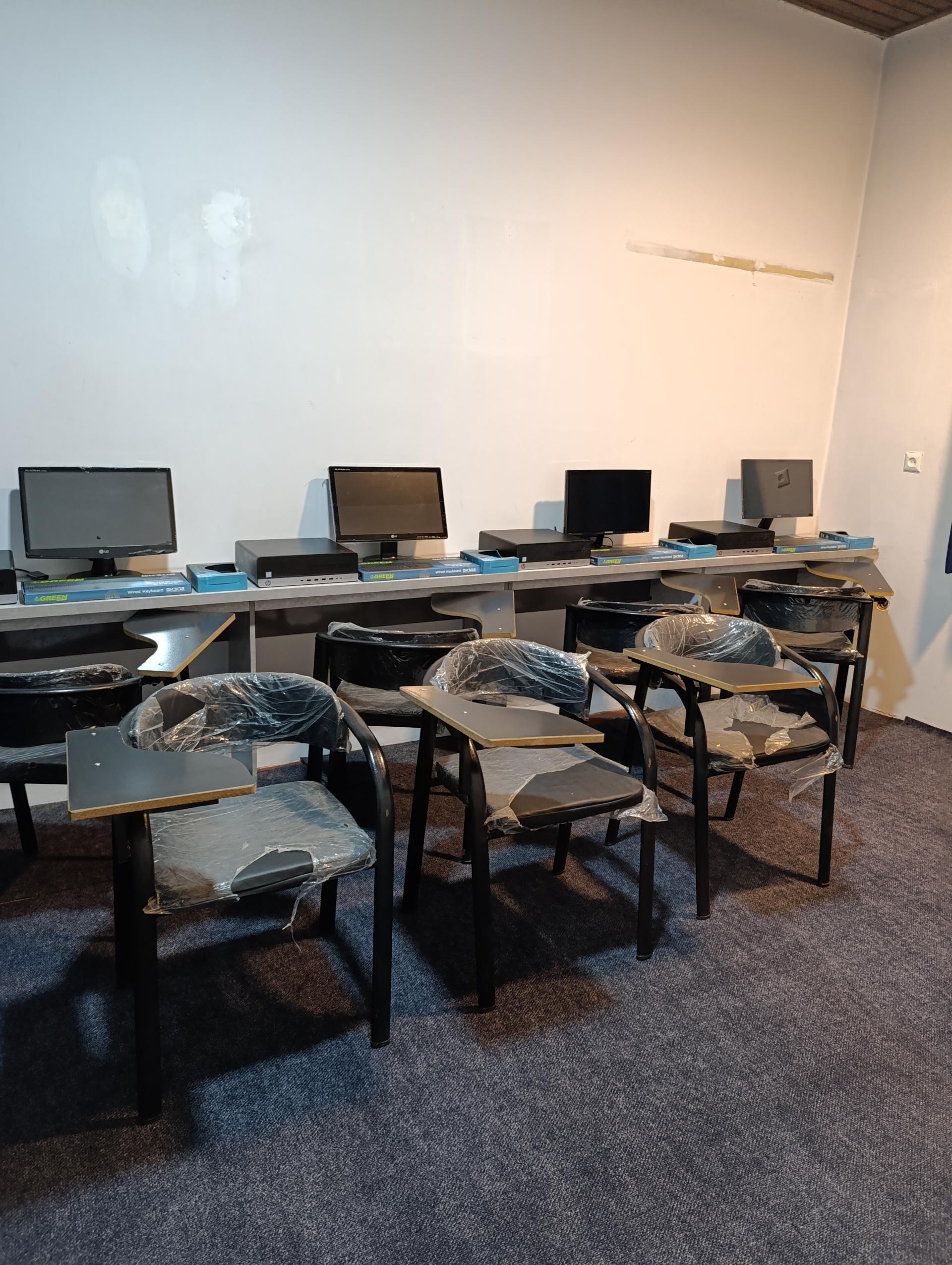 عکس موسسه نورآکادمی