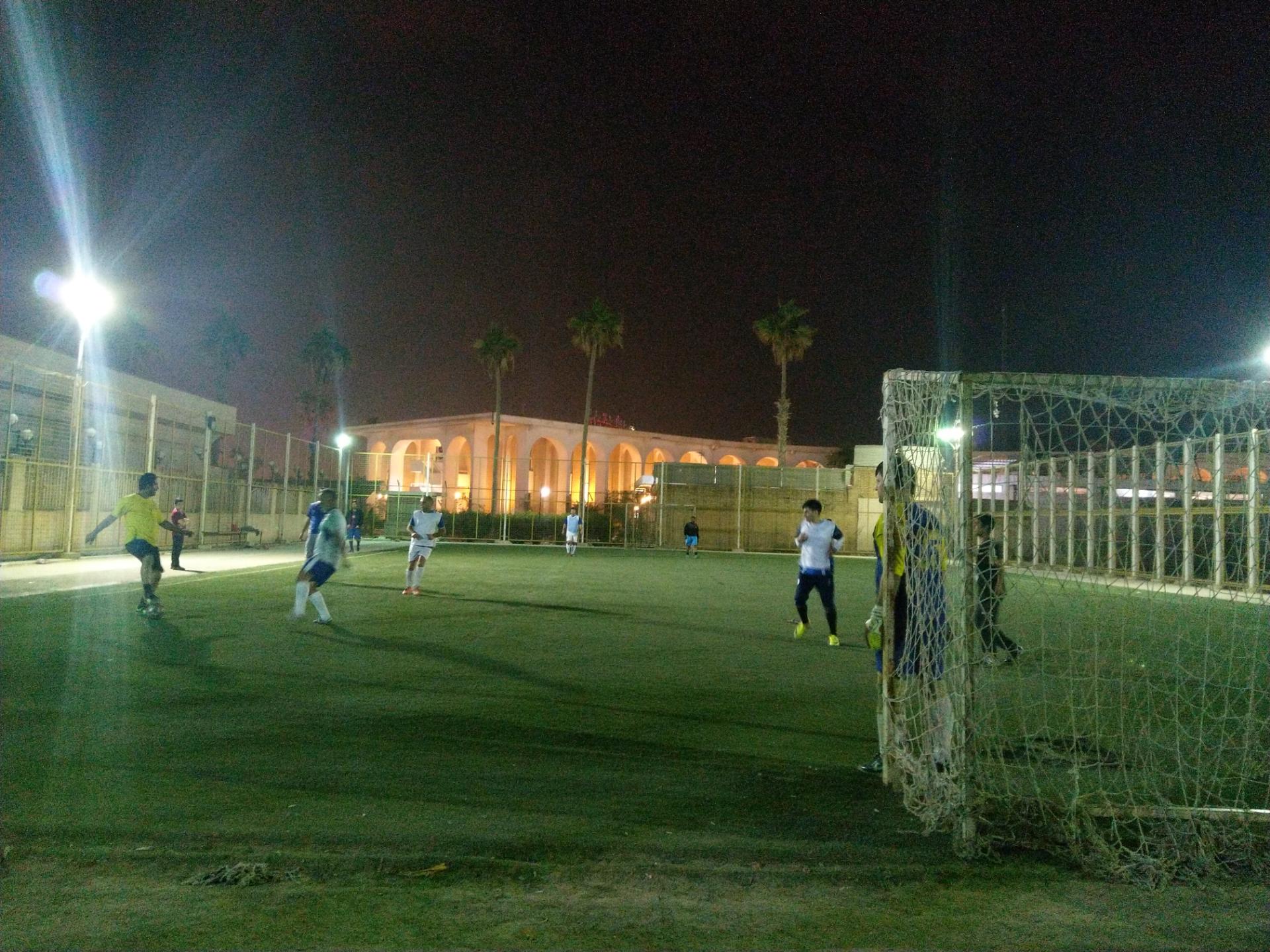 عکس زمین چمن فوتبال اروند